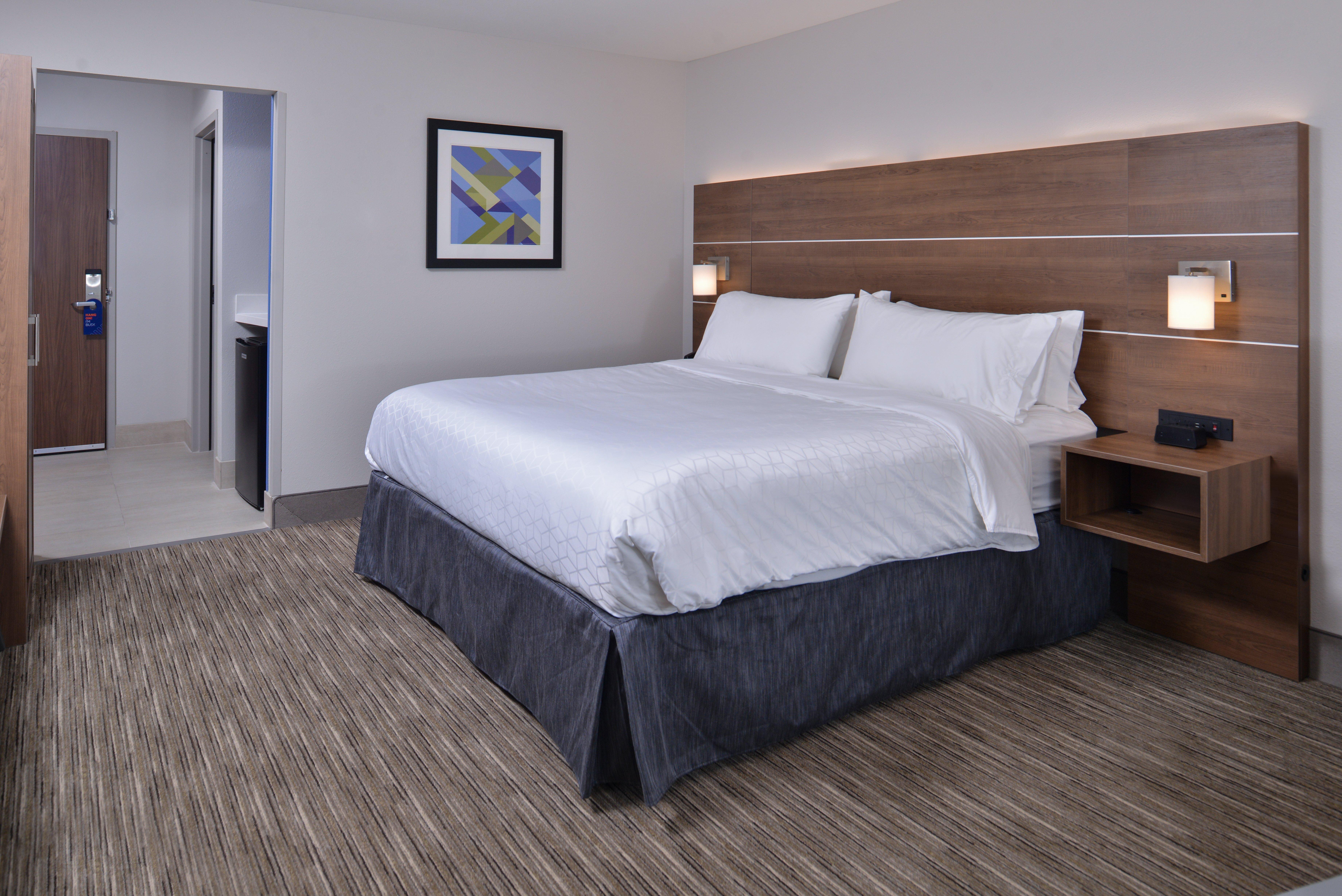 Holiday Inn Express & Suites - Marshalltown By Ihg Екстер'єр фото