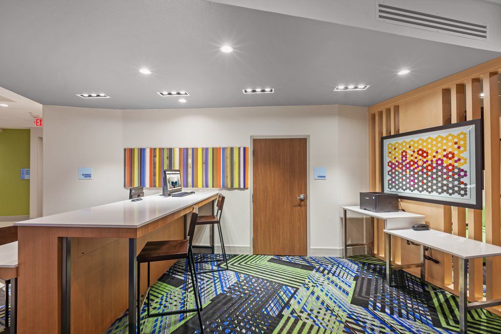 Holiday Inn Express & Suites - Marshalltown By Ihg Екстер'єр фото